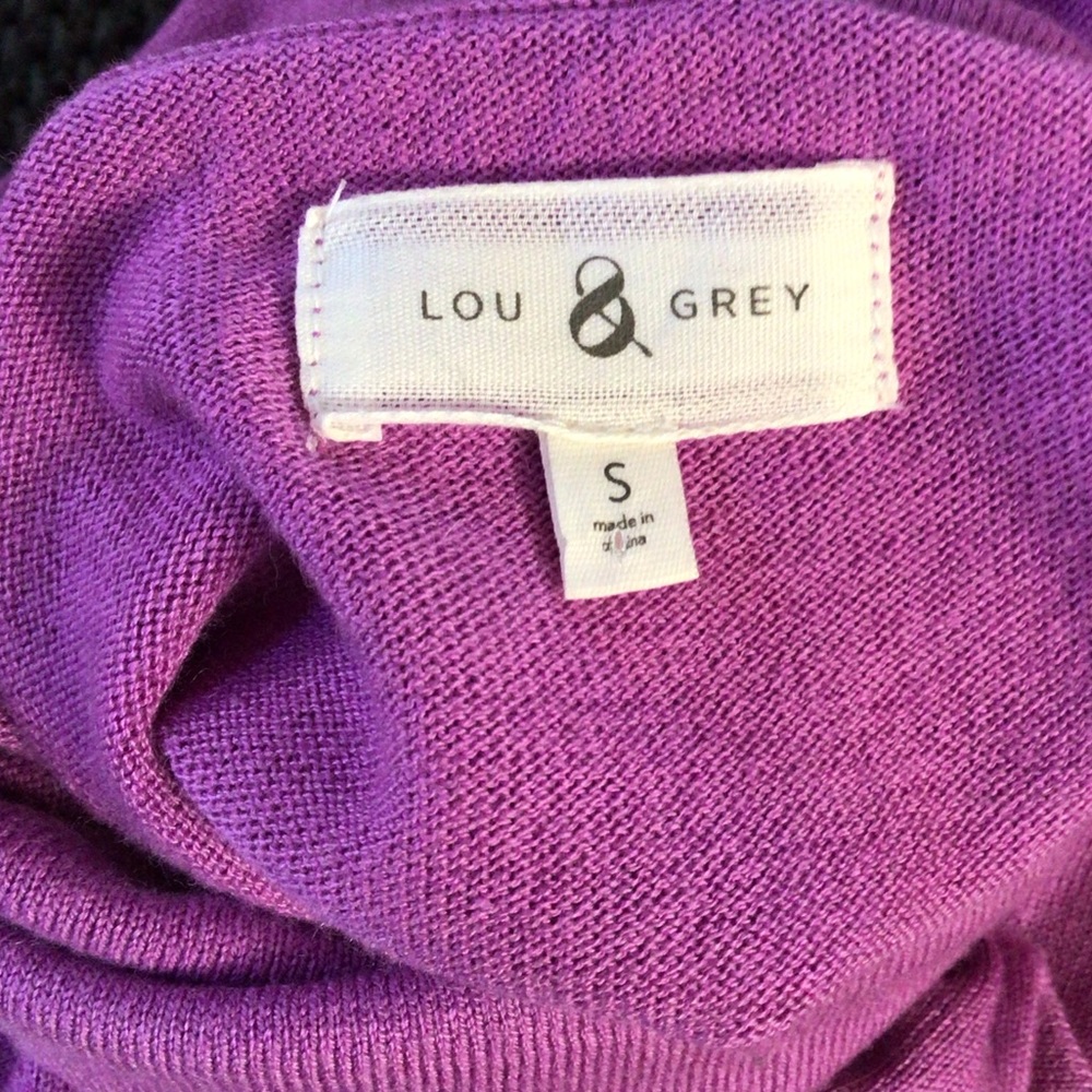 Lou and Grey turtleneck sweater, Small - Picture 5 of 6